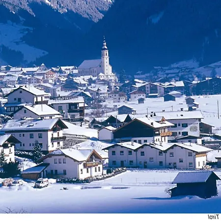 In Neustift Near Lift Lägenhet