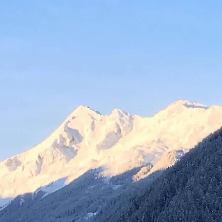 In Neustift Near Lift * 施图拜河谷新施蒂夫特